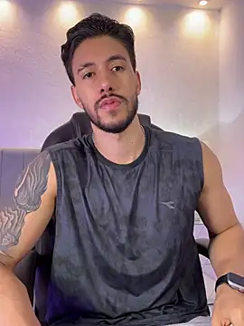 Snapshot of evans_campbell1 chatting on 02.24.26 evans campbell1 online show from 02.24.26