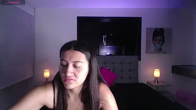 Snapshot of Sweett_liia_ chatting on 05.26.26 Sweett liia online show from 05.26.26