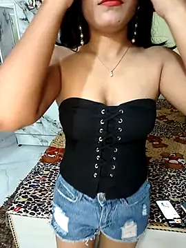 Snapshot of Cute-Sanvii chatting on 02.17.26 Cute-Sanvii online show from 02.17.26