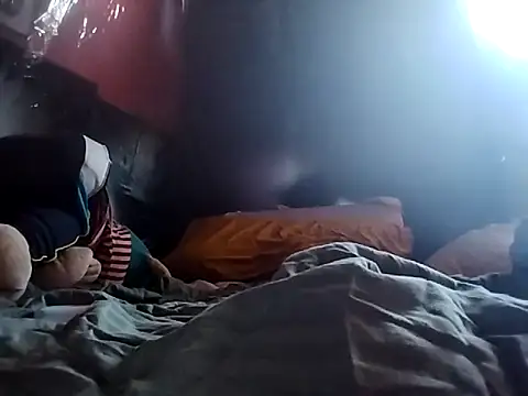 Snapshot of RocklikeFashion9 chatting on 02.18.26 RocklikeFashion9 online show from 02.18.26