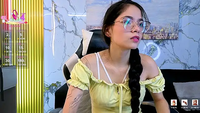 Snapshot of Carolina_pm chatting on 06.16.26 Carolina pm online show from 06.16.26