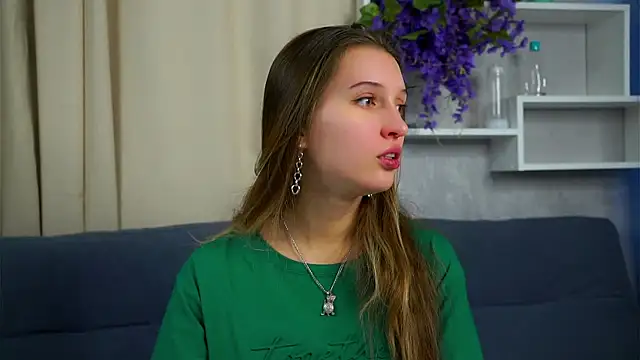 Snapshot of AshelyPeakes chatting on 02.28.26 AshelyPeakes online show from 02.28.26