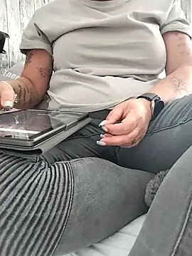 Emma12117 online show from 03.24.26