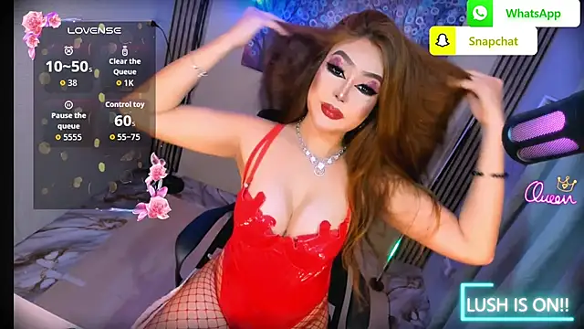 Snapshot of MistressHayfa2Explode chatting on 05.13.26 MistressHayfa2Explode online show from 05.13.26