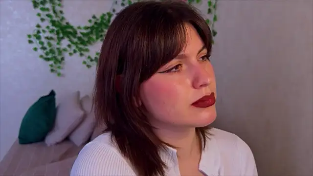 Snapshot of rinamandarina chatting on 05.17.26 rinamandarina online show from 05.17.26