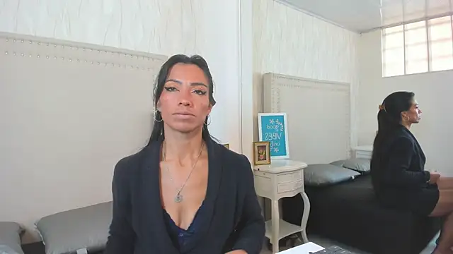 Snapshot of FernandaAvilax chatting on 04.19.26 FernandaAvilax online show from 04.19.26