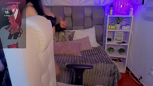 SophyAdams online show from 05.28.26