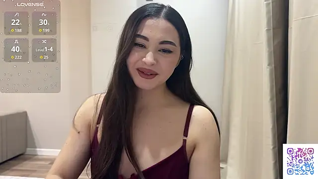 Snapshot of Sweet_BerryBabe chatting on 04.26.26 Sweet BerryBabe online show from 04.26.26