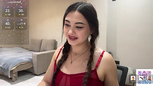 Snapshot of Sweet_BerryBabe chatting on 05.24.26 Sweet BerryBabe online show from 05.24.26