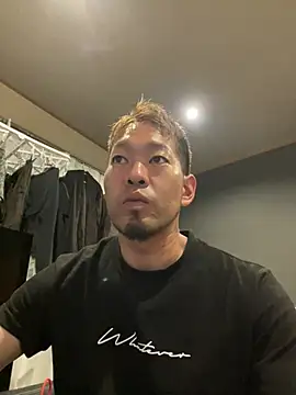 Snapshot of ryuaaaaa chatting on 05.10.26 ryuaaaaa online show from 05.10.26