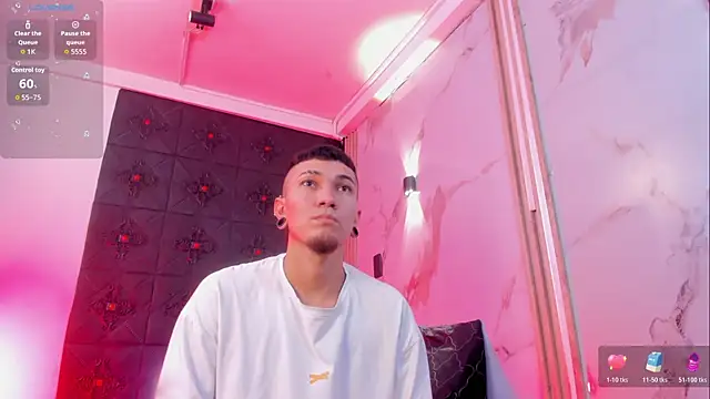 Snapshot of Logan_and_Reachel chatting on 03.02.26 Logan and Reachel online show from 03.02.26