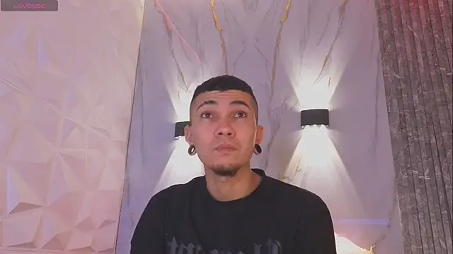 Logan and Reachel online show from 03.31.26