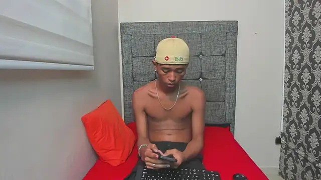 Little Twink19x online show from 02.28.26