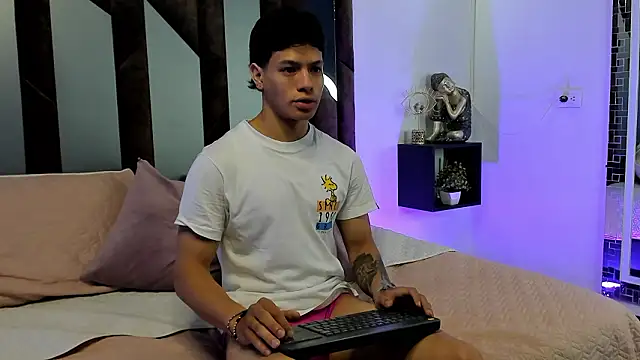 Snapshot of TonyPetrovjs chatting on 03.01.26 TonyPetrovjs online show from 03.01.26