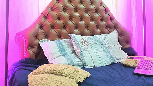 Snapshot of thiago_cruz0 chatting on 02.23.26 thiago cruz0 online show from 02.23.26