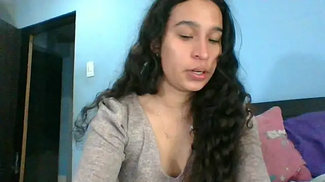 Snapshot of scarlettscottx_ chatting on 07.06.26 scarlettscottx online show from 07.06.26