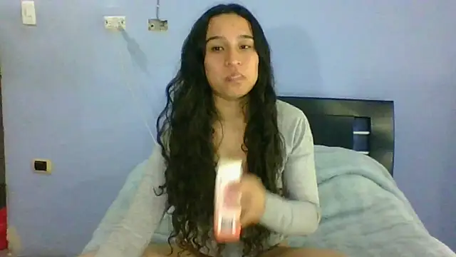 Snapshot of scarlettscottx_ chatting on 08.04.26 scarlettscottx online show from 08.04.26