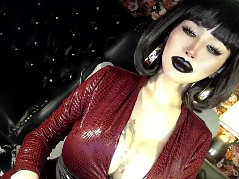 Snapshot of goddesspakshit chatting on 06.13.26 goddesspakshit online show from 06.13.26