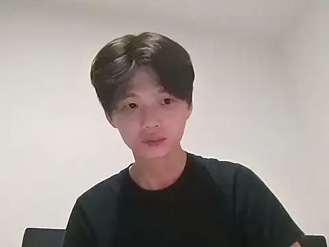 sweetiepuppy421 online show from 05.26.26