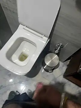 Snapshot of king181869 chatting on 04.13.26 king181869 online show from 04.13.26