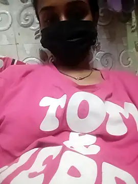 Snapshot of Vandana122 chatting on 05.06.26 Vandana122 online show from 05.06.26