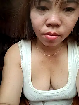 Snapshot of nide_xiaogou_x chatting on 02.23.26 nide xiaogou x online show from 02.23.26