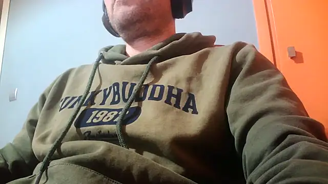 Snapshot of truble78 chatting on 05.22.26 truble78 online show from 05.22.26