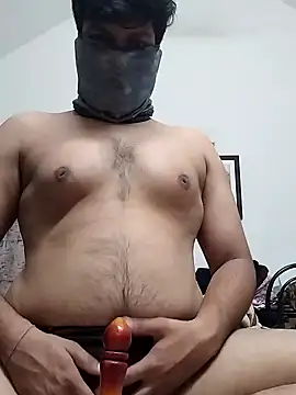 Snapshot of smallthickdick115 chatting on 04.22.26 smallthickdick115 online show from 04.22.26