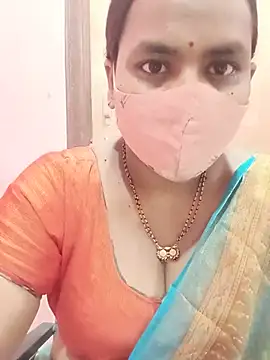 Snapshot of keerthy_telugu chatting on 05.18.26 keerthy telugu online show from 05.18.26