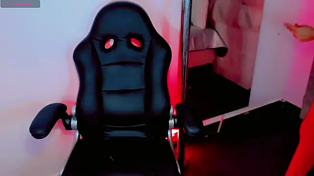 Daniiela Ember online show from 03.27.26