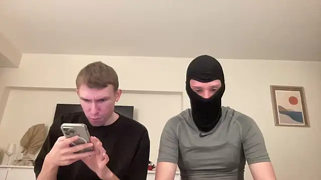 Snapshot of mikenjay chatting on 02.24.26 mikenjay online show from 02.24.26