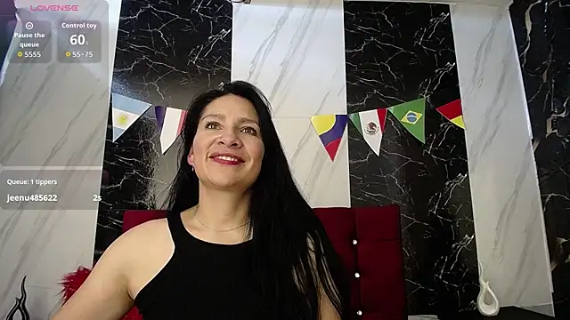Snapshot of SofiaMoreno_ chatting on 06.18.26 SofiaMoreno online show from 06.18.26