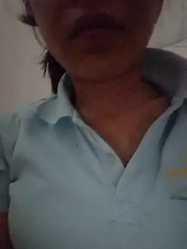 Snapshot of kieuqueen92 chatting on 02.25.26 kieuqueen92 online show from 02.25.26