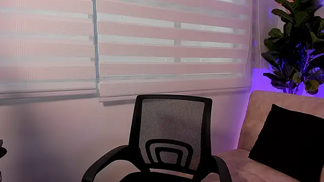 Snapshot of Antonella_Moretti_ chatting on 02.25.26 Antonella Moretti online show from 02.25.26