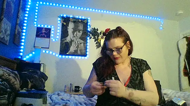 Sexymilf6992 online show from 02.28.26