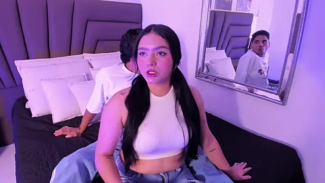 Snapshot of JhoanAndScarlet chatting on 02.26.26 JhoanAndScarlet online show from 02.26.26