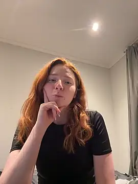 HoneyBunny18 online show from 02.23.26