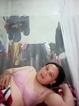 Snapshot of Dear_baby_ chatting on 04.02.26 Dear baby online show from 04.02.26