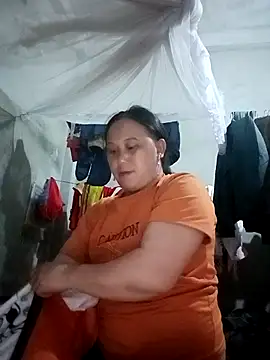 Snapshot of Dear_baby_ chatting on 04.09.26 Dear baby online show from 04.09.26