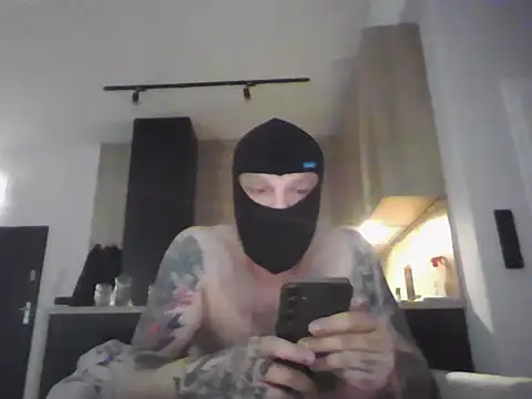 Snapshot of Narcyzzz87 chatting on 04.12.26 Narcyzzz87 online show from 04.12.26