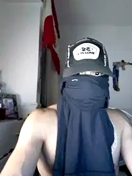 Snapshot of Rataofitness chatting on 02.25.26 Rataofitness online show from 02.25.26