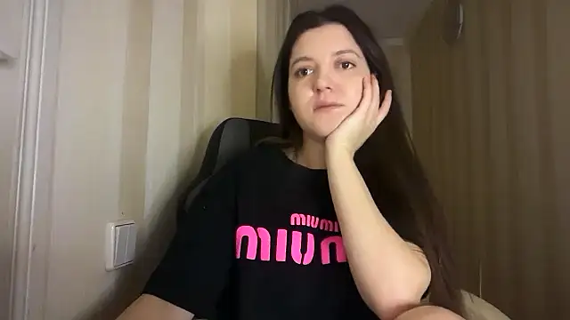 Eloise Pattie online show from 02.25.26