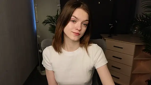 Snapshot of _Molly_Coy_ chatting on 03.01.26 Molly Coy online show from 03.01.26