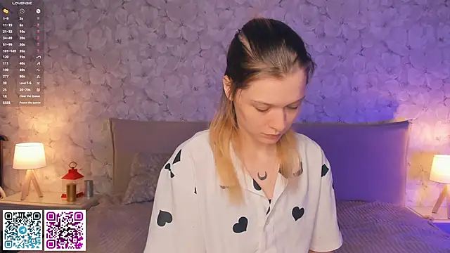 Snapshot of CleopatraHabibi chatting on 05.30.26 CleopatraHabibi online show from 05.30.26