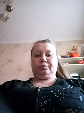 Snapshot of KiraStanton chatting on 04.23.26 KiraStanton online show from 04.23.26