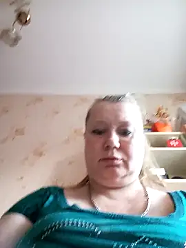 Snapshot of KiraStanton chatting on 04.23.26 KiraStanton online show from 04.23.26