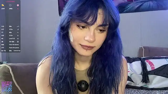 Snapshot of Emmibrilson chatting on 06.27.26 Emmibrilson online show from 06.27.26