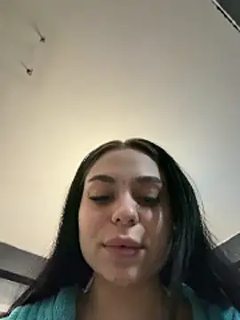 Olivia Noor online show from 03.10.26