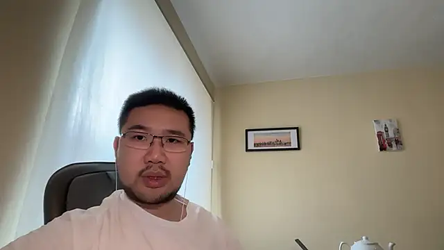 Snapshot of jasonryu2025 chatting on 04.17.26 jasonryu2025 online show from 04.17.26