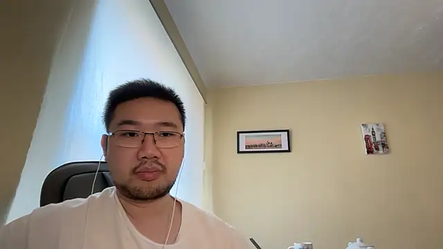 Snapshot of jasonryu2025 chatting on 04.23.26 jasonryu2025 online show from 04.23.26